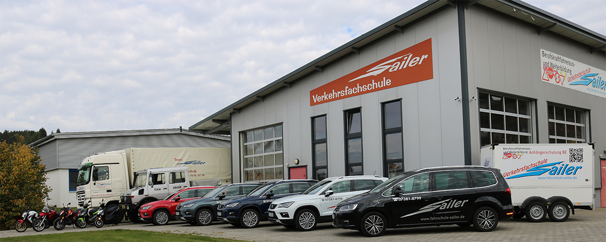 Herzlich Willkommen beim Team Sailer,<br>Ihrer Verkehrsfachschule in Münsingen